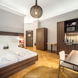  Aparthotel City-world